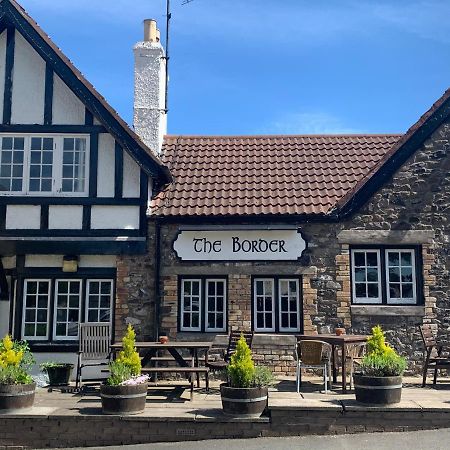 The Border Hotel Kirk Yetholm Esterno foto