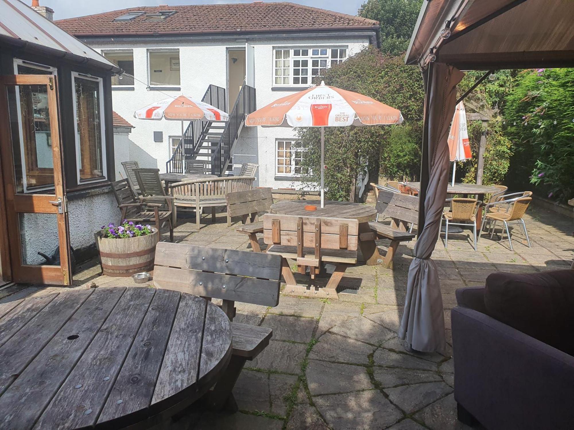 The Border Hotel Kirk Yetholm Esterno foto